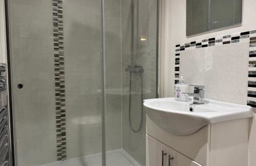 Apartment near Luton Airport, Train Station & Football Club - Foto 12