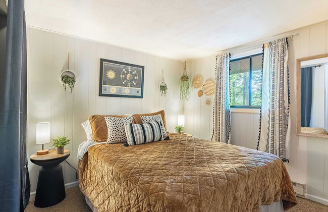 Lakeshore Oasis by Avantstay Private Beach, Views, Hot Tub, Volleyball - Foto 41