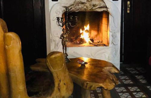 Cozy House Sleeps 2 with Pet Friendly Option - Foto 2