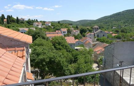 Stone House Nana - Photo 27