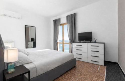 Villa 4 bedroom Vista Mare, Terrazza e Giardino - Foto 7