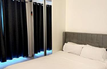 Stylish Luxury New Built Apartment - Photo 5