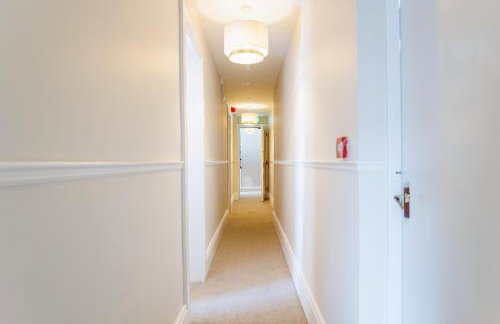 111 By Mayfair - Luxurious 12 Bedroom House, Portrush - Foto 22