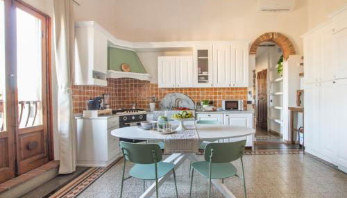 Florence castle apartment 2 bedrooms, 2 bathrooms - Foto 4