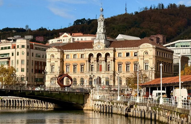 Passeio Histórico a Pé por Bilbao em Pequeno Grupo - Foto 16