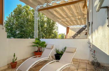 Charming 2 Bedroom Boutique Triplex Apartment with Private Terrace at Seville City Center by OCityzen - Foto 4