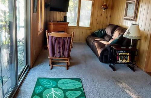 Lakefront Hideaway - Foto 7