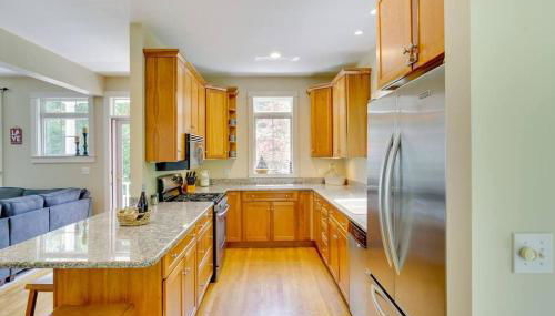 Beautiful Stay in Downtown Freeport - Foto 3