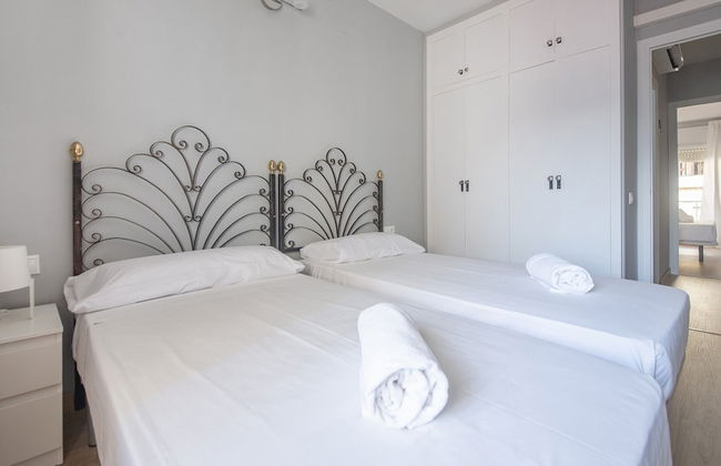 Montserrat 32, R68 - Photo 5