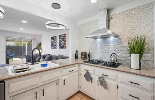 Heated Pool - Jacuzzi - Firepit - Game Room - Foto 28