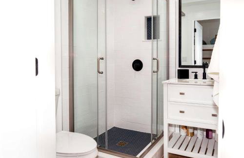 Chic 3 BDR Williams Bay Retreat with Fire pit for 8 - Foto 21