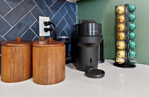 Boho-Chic Home with a Hot Tub, Fire Pit - Foto 9