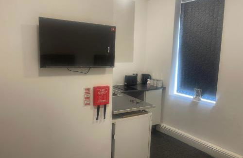 studio apartment with small kitchen and bathroom - Foto 4