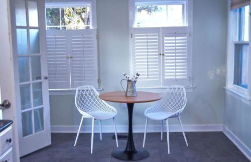 Modern & Centrally Located Stay at Calypso Dreams - Foto 45