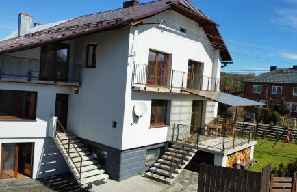 Dom Janosik - Foto 1