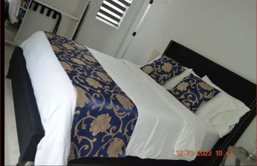 Dimond Abode Vacation Rental, Oakland California Dimond District - Photo 31