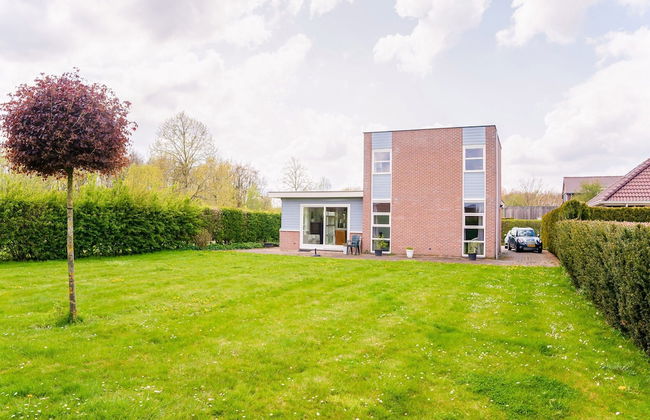Lovely Holiday Home in Zeewolde With a Swimming Pool - Foto 1