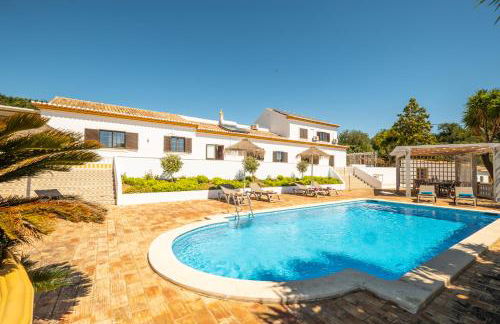 Casa Katarina - Private Villa - Heated pool - Free Wifi - Air Con - Foto 34
