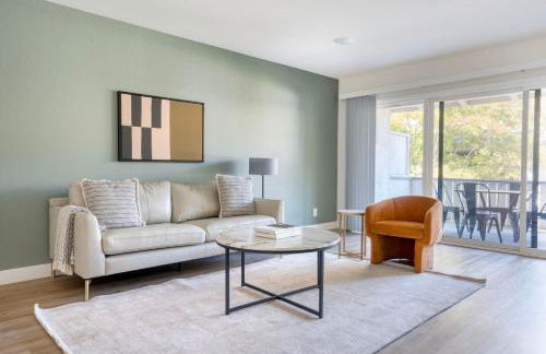 Cupertino 2br w bbq parking wd near 280 SFO-1438 - Photo 1