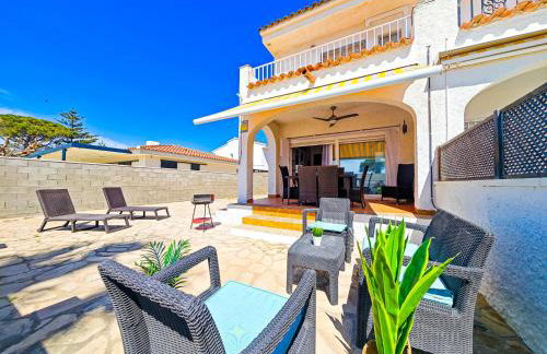 LITORAL COSTA DORADA - VILLA LAURA II Only families - Foto 47