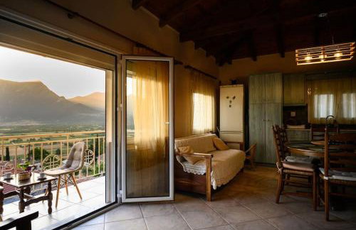 Σπίτι με Τζάκι & Θέα - Foto 4