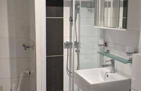 Helle offene Innenstadtwohnung mit Balkon - Foto 4