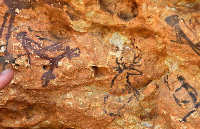 Tour pelas pinturas rupestres dos Abrics de l'Ermita - Foto 5