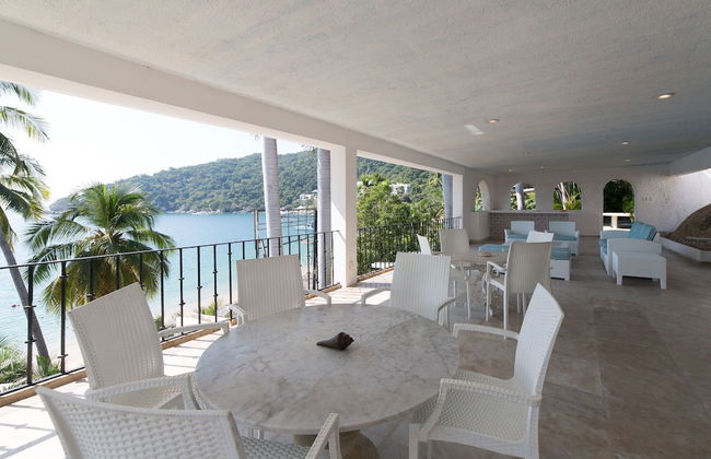 Exclusiva Villa con Acceso Directo a la Playa - Foto 16