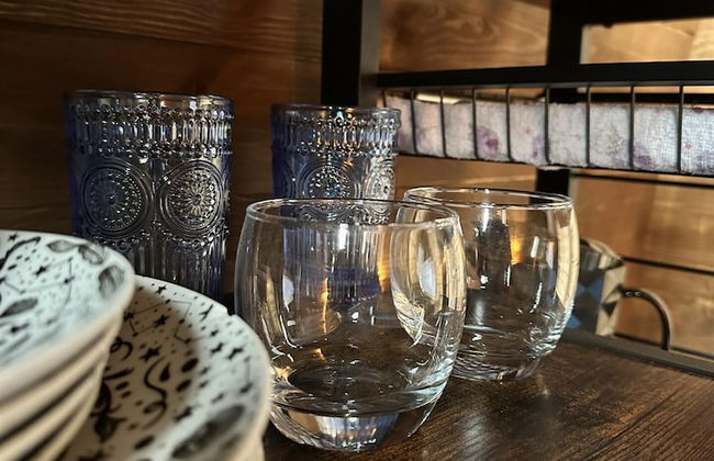 Woodland Camping pod With use of Campsite Bathroom - Photo 11