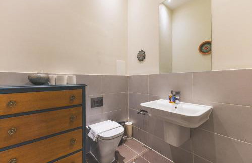 Stylish 4BDR Home Near South Acton With Parking - Photo 50