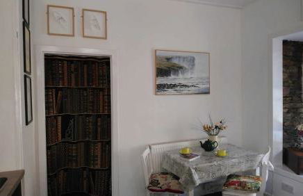 The Studio - Photo 15