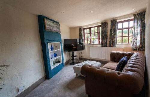 Picturesque Countryside Cottage minutes from Alton towers & Peak Wildlife park Whiston Hall Wedding venue - Foto 14