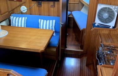 Notte in barca tra gioia e relax cullati dal mare - Foto 24