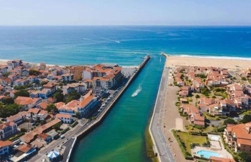 Bungalow in France with Private Garden - Foto 17