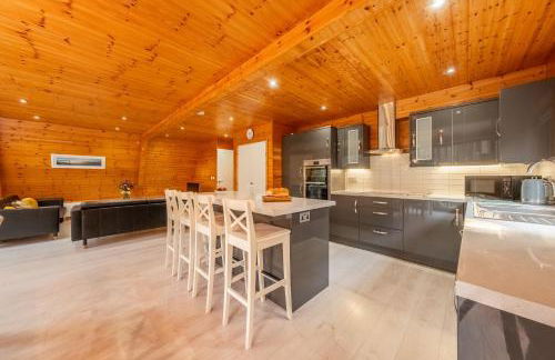 Woodpecker - Photo 10