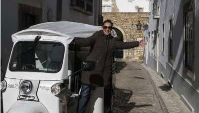 Tuk tuk pelas ruas de Faro