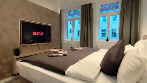 ApartZ - Celle Altstadt - bis 9 Personen Ideal für Familien und Gruppen, 3 SZ, 2 Bäder, Infrarotsauna, inklusive Parkplatz, Dachterrasse - Photo 2, towels