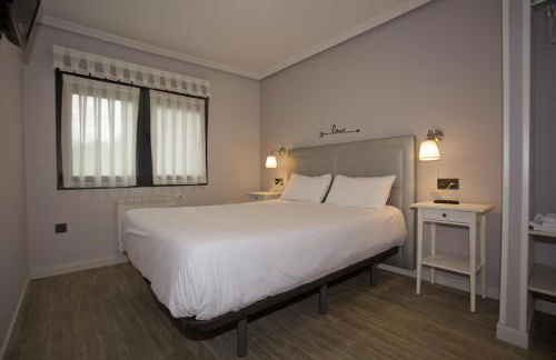 Apartamentos La Cueva - Onis - Photo 30