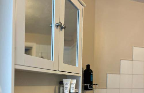 Oberon's Rest - Spacious 2 Bed Home perfect for Contractors & Families near Shipley, Bradford - Foto 17