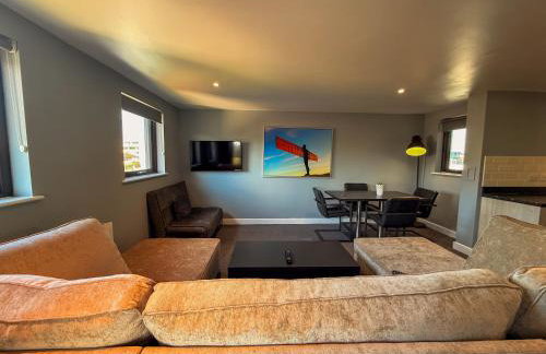 NEWCASTLE Quayside Penthouse with VIEWS 2 Bed Apt - Foto 21
