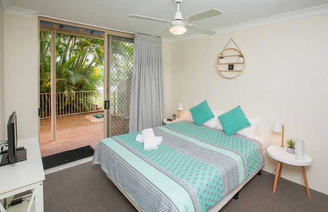 Miami Beachside Holiday Apartments - Photo 22