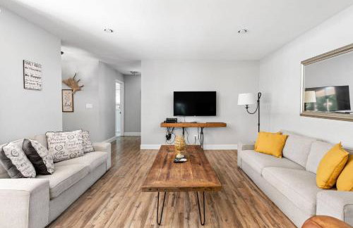 4Bedroom 2 Bath Home in Arts District-Smoky Row A Duplex - Foto 20