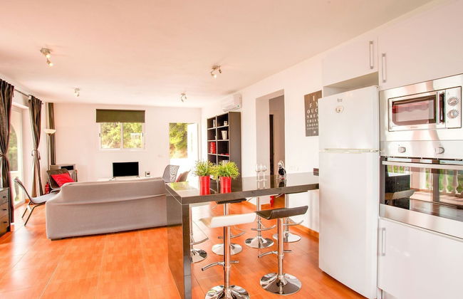 Gorgeous Villa With Private Swimming Pool in Algarrobo-costa - Photo 6