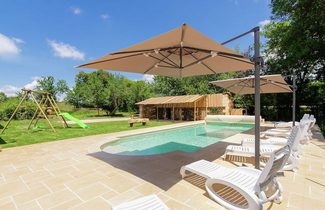 Spacious Farmhouse With Private Heated Pool in a Rustic Garden - Foto 71