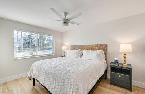 Sleek Coastal Abode 1 Block to Naples Beach! - Photo 17