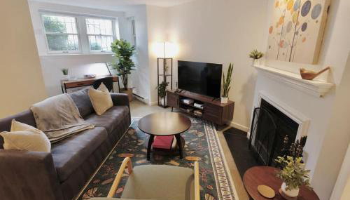 Capitol Hill & Penn - Steps from Eastern Market - Foto 2