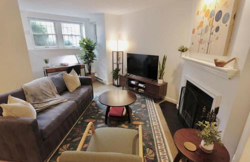 Capitol Hill & Penn - Steps from Eastern Market - Foto 2