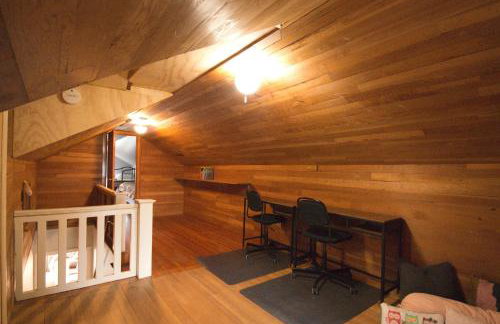 Spacious 5BR 2BA Home - Fenced Yard, BBQ, Fire Pit - Foto 20