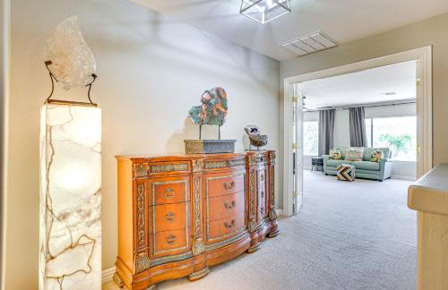 Luxe Mtn-View Mansion with Hot Tub in Phoenix! - Foto 21