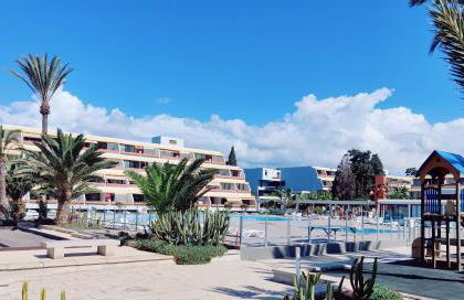 MARAVILLA Suite Seaside by lAmOnDaos - Heated Pool - - Foto 65